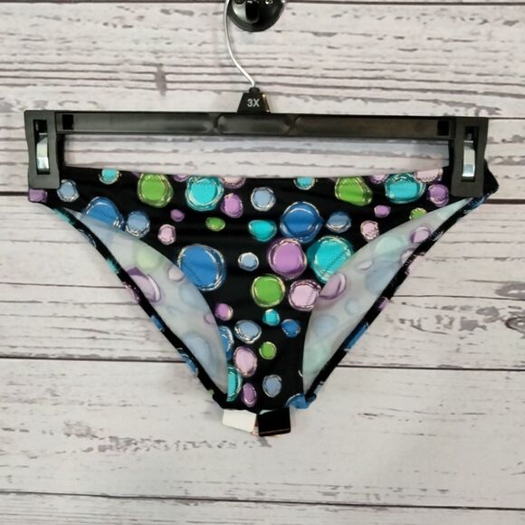 New Without tags. "Heat Collection" woman's bikini bottoms - Picture 1 of 8